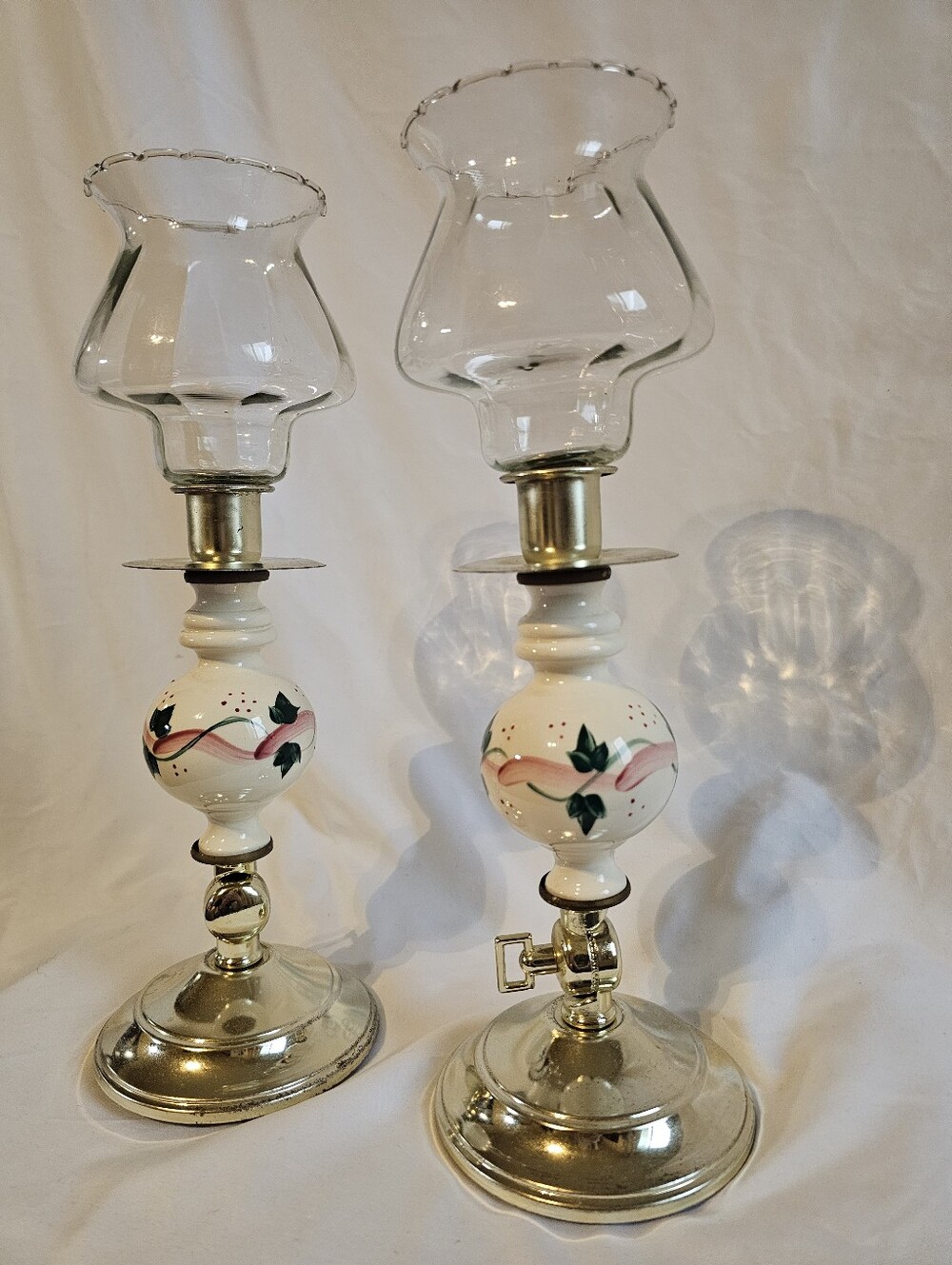Homco 1105 Ivy and Ribbon Cream Ceramic Candle Lamp Brass Plated Sconce 8.5" VtG